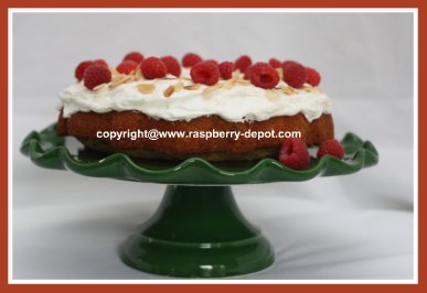 Raspberry Cake - Almond Cake with Fresh Rasbperries