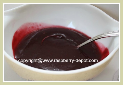 Raspberry Sauce Made at Home